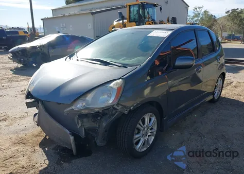 2011 Honda Fit Sport z USA, uszkodzony, nr VIN JHMGE8H53BC014392